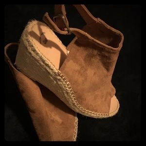 GAP Wedges  you can wear them with every thing 🌼